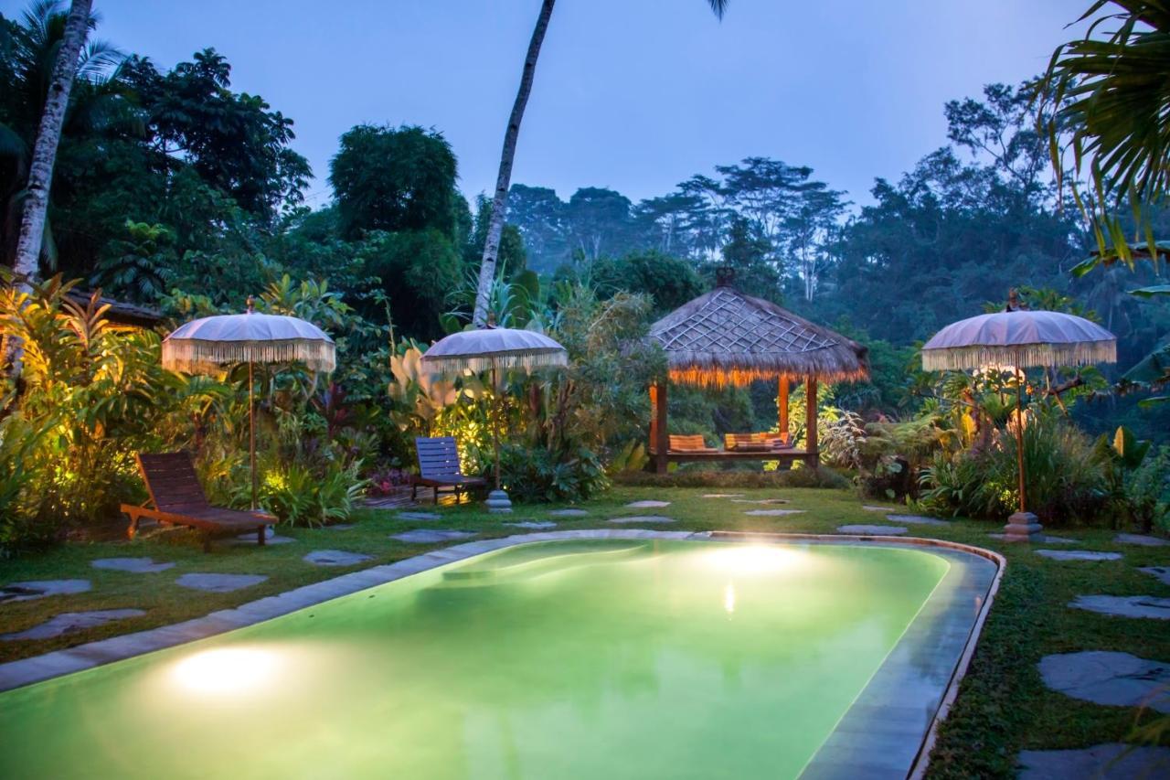 Villa Mahadevi Jungle Retreat Joglo 1 Ubud  Exterior photo