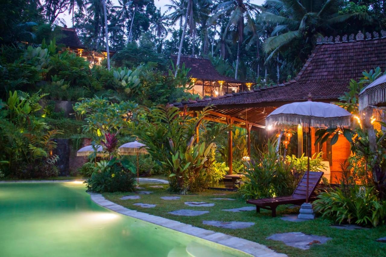 Villa Mahadevi Jungle Retreat Joglo 1 Ubud  Exterior photo